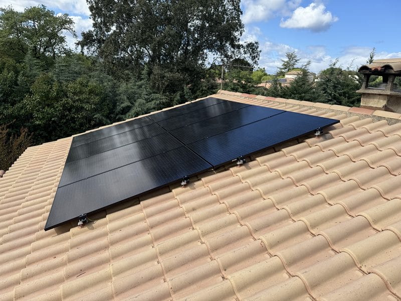 Installation de panneaux photovoltaïques